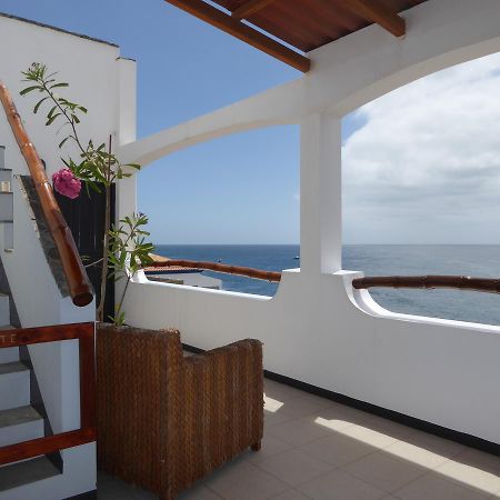 Bed and Breakfast kasa Tambla Ponta Do Sol Exterior foto