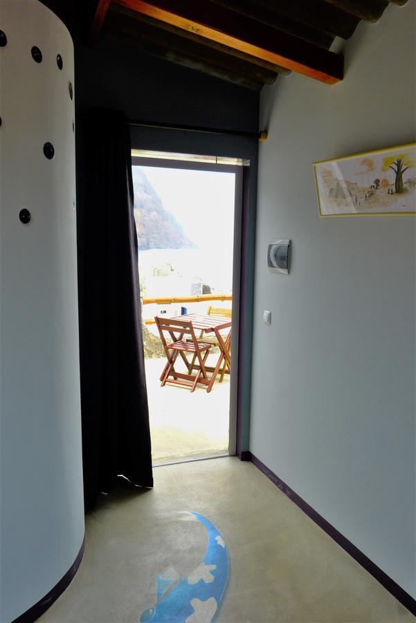 Bed and Breakfast kasa Tambla Ponta Do Sol Exterior foto