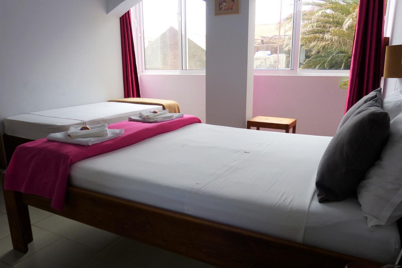 Bed and Breakfast kasa Tambla Ponta Do Sol Exterior foto